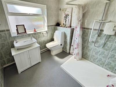 Picture 18